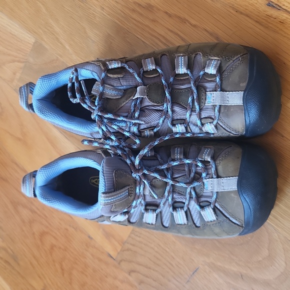 Keen Shoes - KEEN Brown/blue low top hikers sz. 7